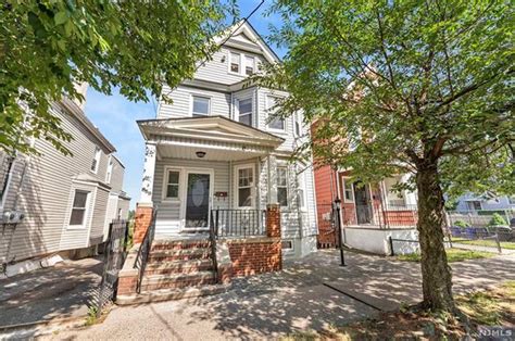 115 clifton ave newark nj 07104  One of the oldest homes in the area, w